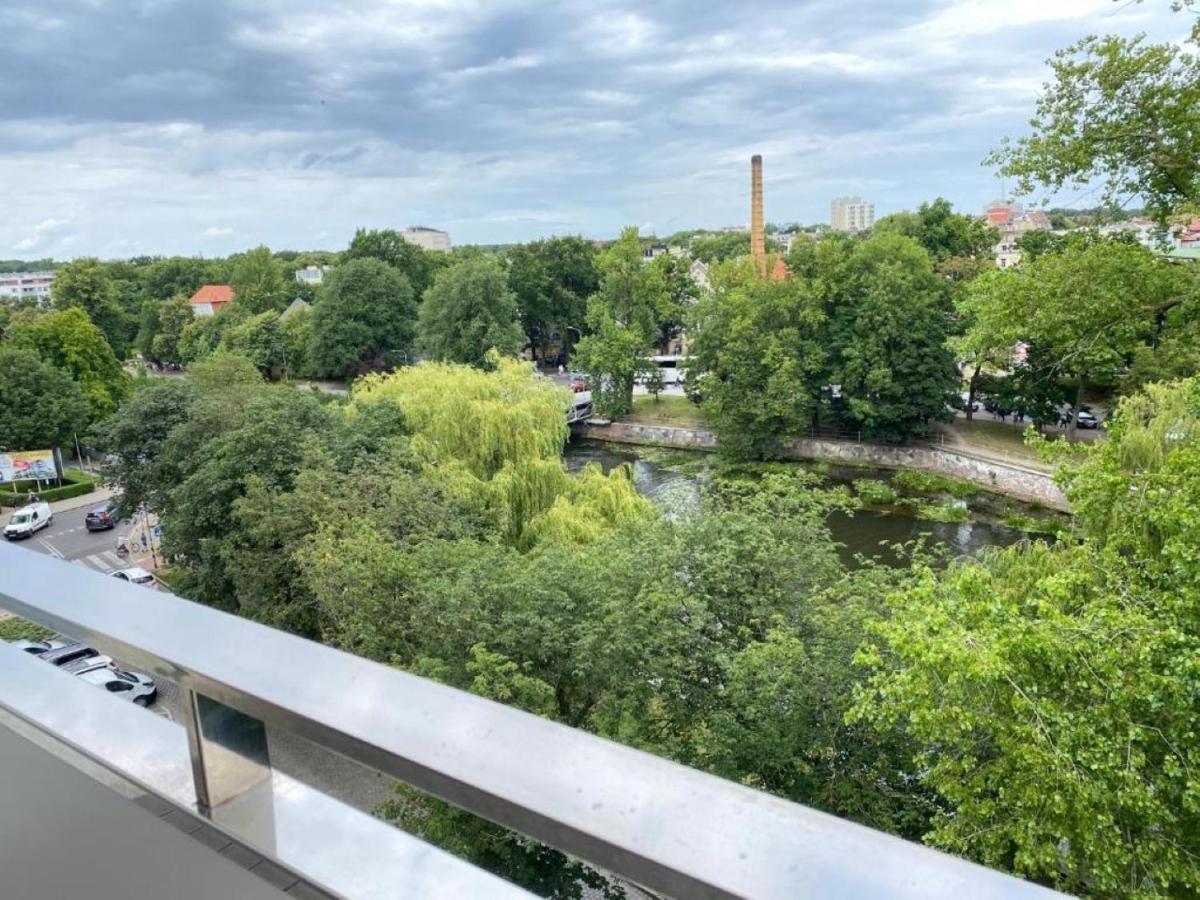 Apartament W Centrum Kolobrzegu Z Widokiem Na Rzeke Wyspa Solna מראה חיצוני תמונה